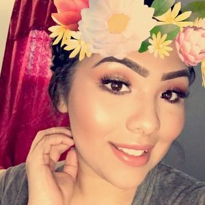 Meet your Posher, Guadalupe